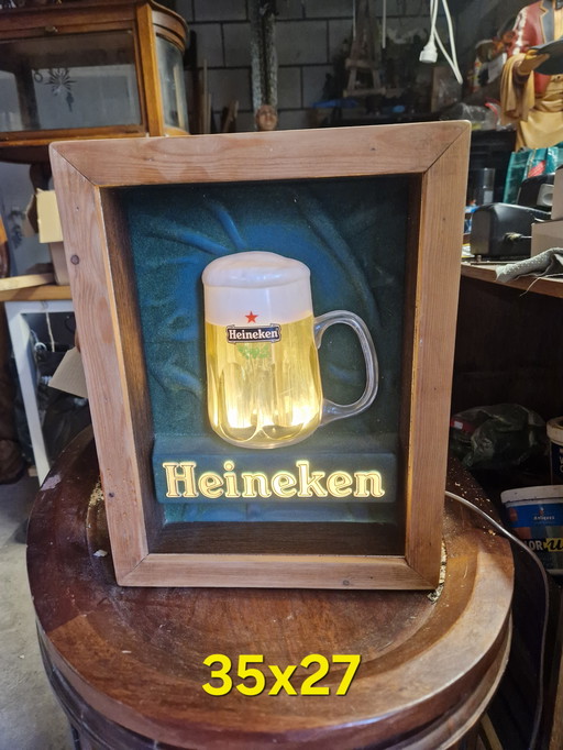 Heineken 3D neon sign with bubbles