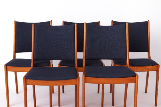 4 de 8 Chaises de salle à manger Johannes Andersen | Design danois en teck Mid-Century | Élégance vintage (photo 10 of 10)