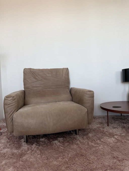 Linteloo Edoardo Easy Chair – superzacht leer – lichte gebruikssporen