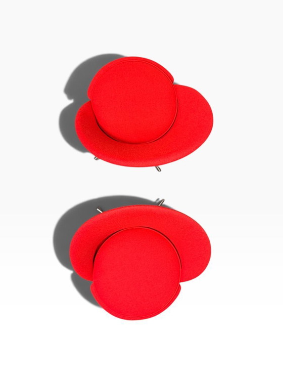Pair of Cone Chair Armchairs by Verner Panton for Vitra, red fabric – Textile (photo 5 of 12)