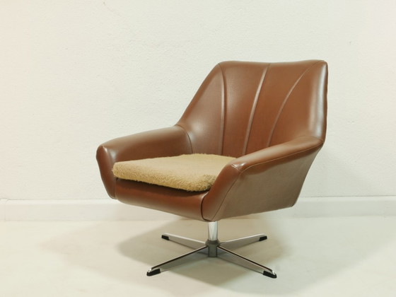 Image 1 of Vintage swivel chair from the 1970s, lounge chair, cocktail chair, Mid Century Modern