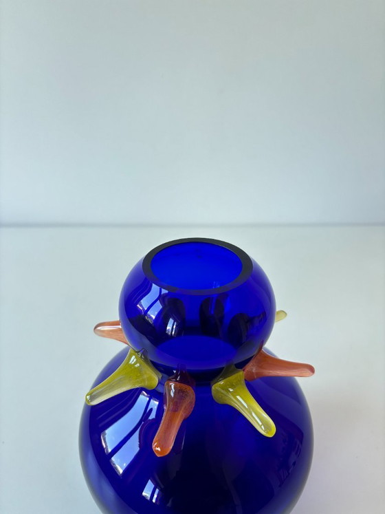 Image 1 of Art vase in blown glass by Jiří Šuhájek – Cobalt blue with amber accents