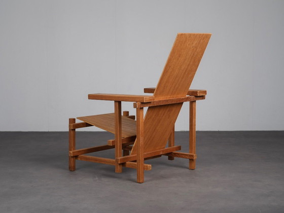 Fauteuil lounge moderniste dans le style de Gerrit Rietveld, Pays-Bas, années 1980 – Wood (photo 5 of 10)