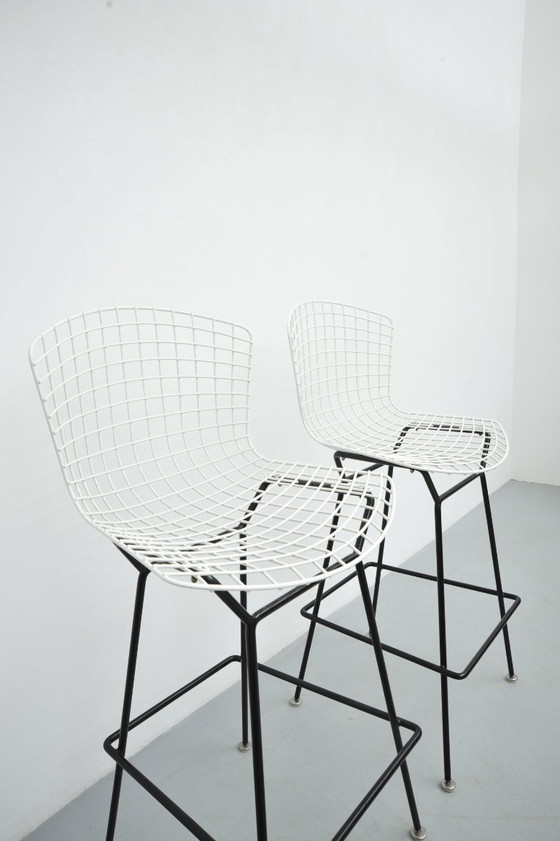 Image 1 of 2x Bertoia Bar Stool by Harry Bertoia for Knoll International (1952)