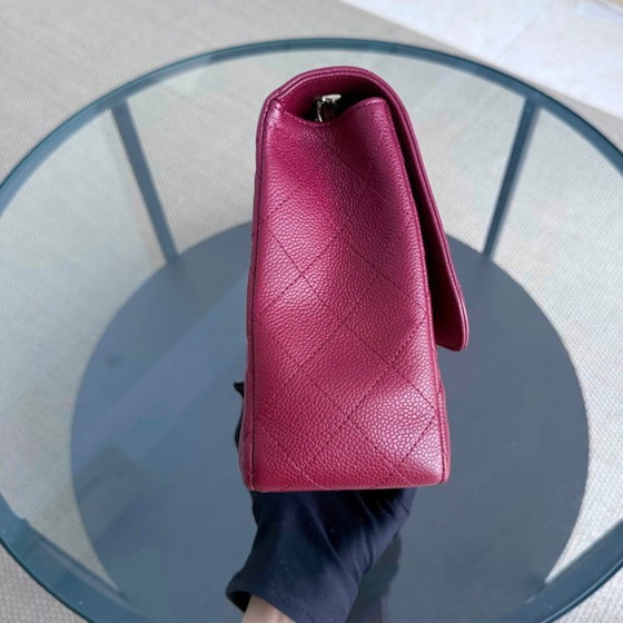Image 1 of Borsa Chanel Classic Flap Jumbo - Caviar 30CM Single Flap Trapuntata Borgogna Rosso Scuro Finiture Oro Serie 13