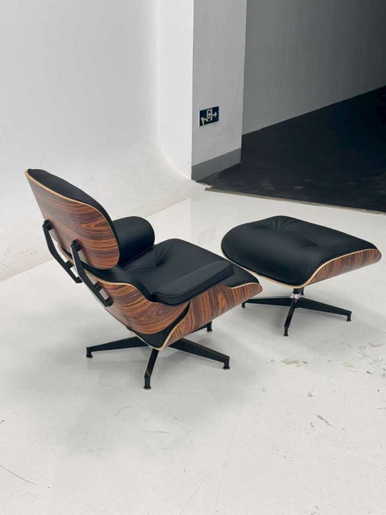 Image 1 of Herman Miller Charles en Ray Eames voor Lounge Chair met voetenbank