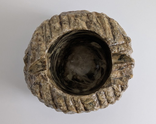 Brutalistischer Vintage-Aschenbecher aus Onyxmarmor / Vide-Poche – 1970er Jahre – 2,8 kg