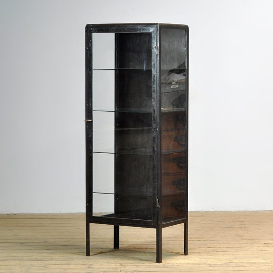 Image 1 of Armoire à pharmacie en fer poli, années 1920