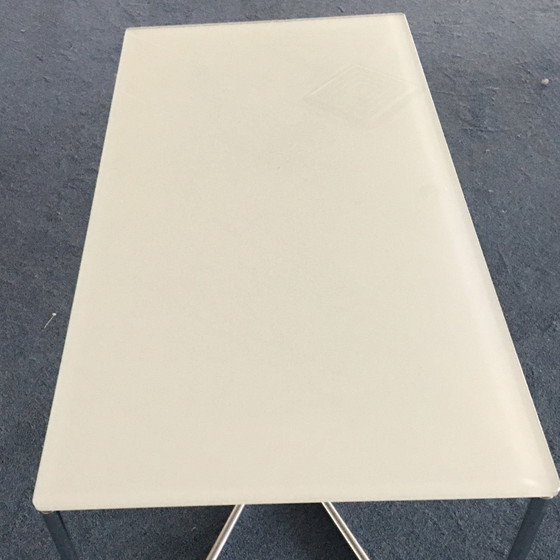 Image 1 of Mesa auxiliar Minotti Louis