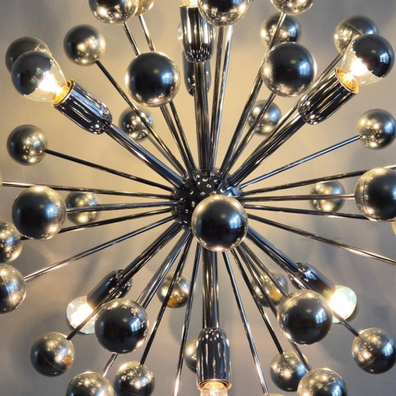 Image 1 of LAMPADAIRE VINTAGE SPUTNIK SPACE AGE 1970 EN METAL CHROME & BOULES ARGENTEES 70S
