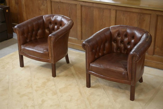 Pair of upholstered leather Club armchairs – Vintage (photo 5 of 14)