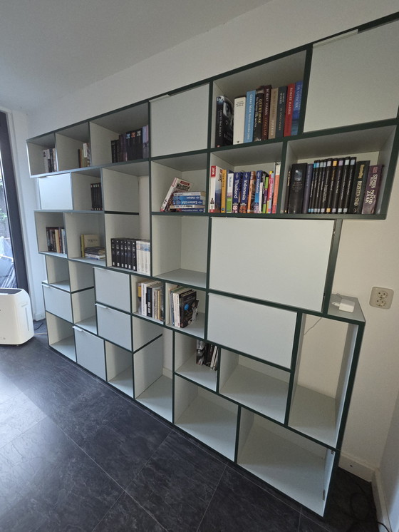 Image 1 of Armario de diseño