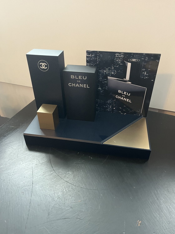 Image 1 of Bleu de Chanel display