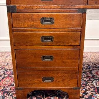 Scrivania da campagna Eichholtz classica inglese, Scrivanie, Legno, Ottone, Marrone, Chesterfield (foto 12 di 20)