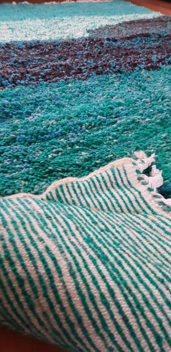 Image 1 of Hand-knotted Berber wool rug 252x164cm