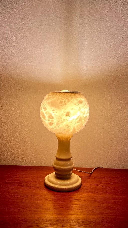 Mid-Century Modern Spherical Alabaster Table Lamp – Spain, 1970s