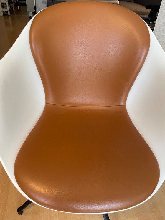 Silla de Comedor BoConcept Adelaide con Función Giratoria – Sillas giratorias, Leather, Metal (photo 3 of 6)