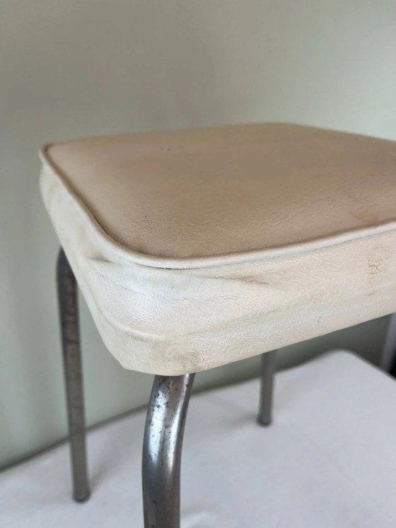 Sgabello vintage – Sgabelli, Metal, Retro (photo 2 of 11)