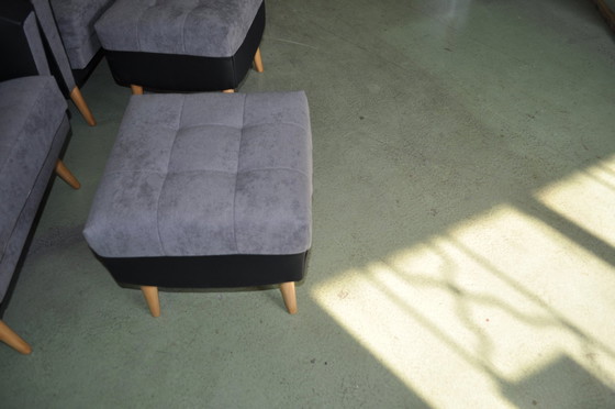 Mid-Century Modern Ottomans in Grey and Black, 1950s, Set of 2 – Footstools & poufs, Mid Century Modern (photo 5 of 6)