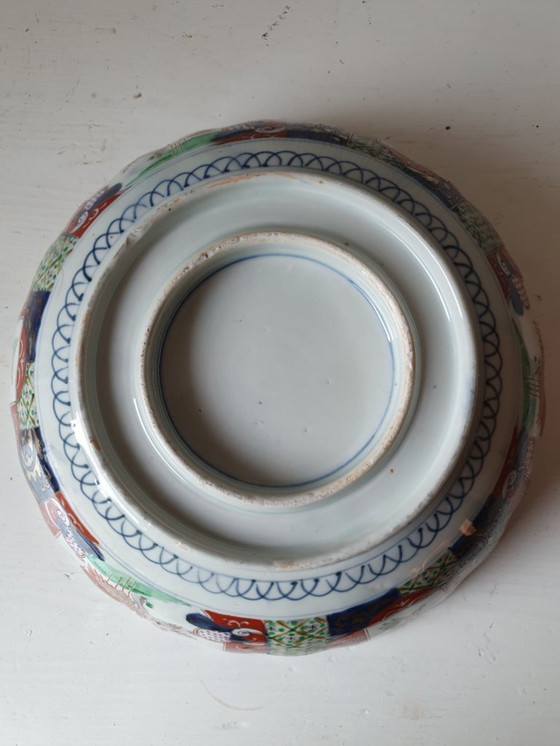 Image 1 of Antique Imari bowl Meiji period 1890-1910