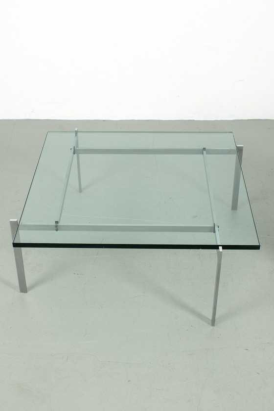 Image 1 of Table basse Poul Kjærholm PK-61