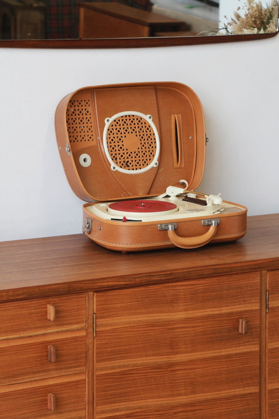 Image 1 of Vintage Walnut sideboard - 60's