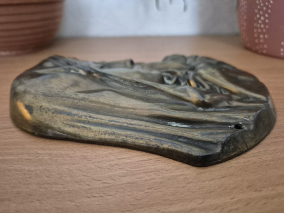Image 1 of Vintage gestileerde bronzen wand plaquette Maagd Maria 