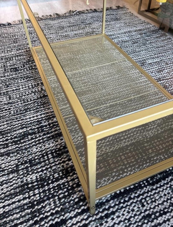 Image 1 of Tavolino da caffè in vetro e metallo dorato