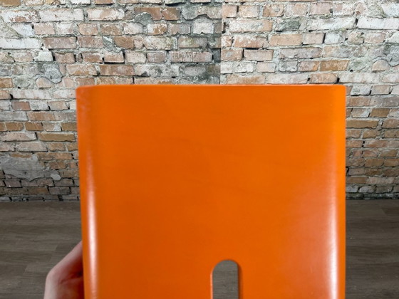 Blå Station Bimbo Hocker – Oranges Holz | Osko + Deichmann – Wood (photo 3 of 5)
