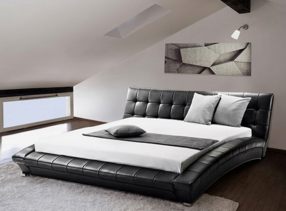 Cama de diseño en piel auténtica (160x200 cm) en color negro – modelo “Lille” / “Royal” – Camas de matrimonio (photo 3 of 5)