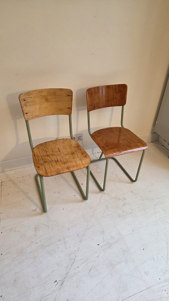 Sedie scolastiche finlandesi vintage - Restaurate – Sgabelli, Iron, Wood (photo 2 of 9)