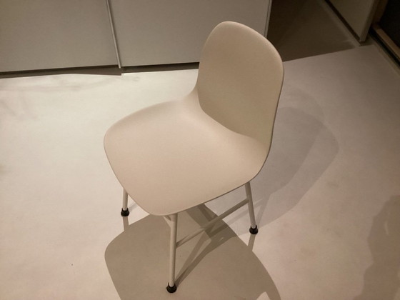 Image 1 of 6 x Normann Copenhagen Form chair