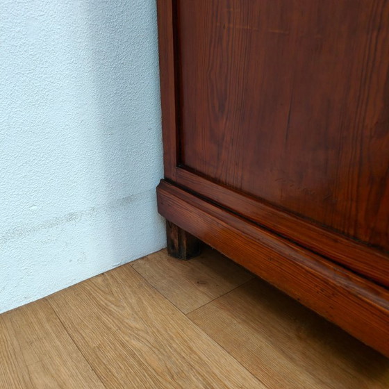 Image 1 of Antiker Biedermeier-Kleiderschrank, Wandschrank, Mädchenschrank, Kommode