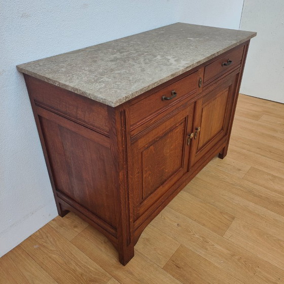 Image 1 of Credenza, cassettiera, comò e mobile da bagno vintage e antichi con piano in marmo.