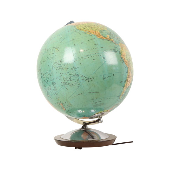 Image 1 of Large Illuminated Globe Lamp