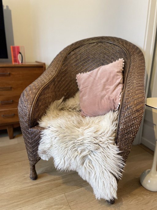 Sillón de ratán estilo Pottery Barn de California