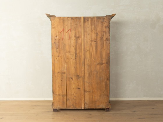 Armadio antico dipinto a mano in stile arte popolare – Metal, Paper (photo 6 of 10)