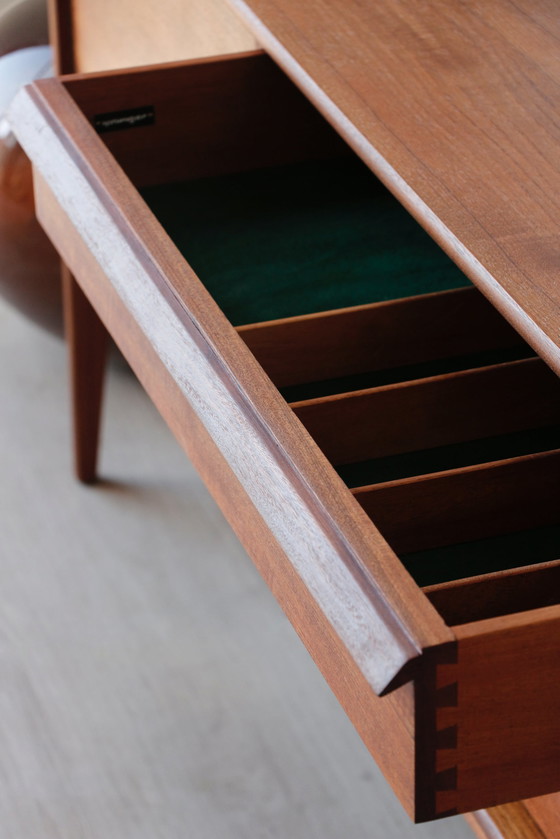 Image 1 of Da Silva" vintage sideboard - Younger