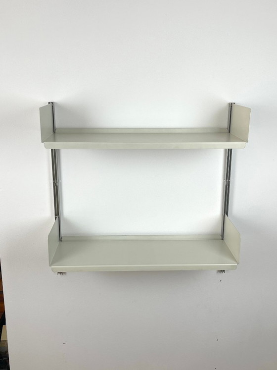 Étagère Dieter Rams Vitsœ 606, 2 étagères métalliques 65 cm, blanches – Vitsoe, Étagères murales, Metal (photo 3 of 12)