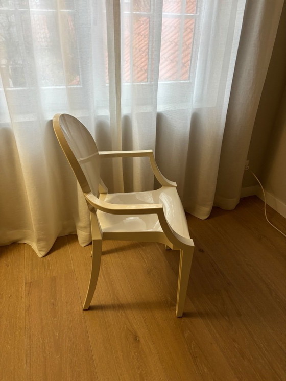 Image 1 of Louis Ghost Kartell, 2 sedie bianco sporco