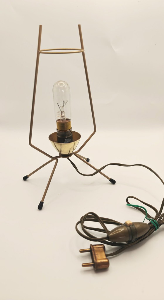 Lampada da tavolo vintage 1950 Arlus / Treppiede metallo dorato e opalina – Lampade da tavolo (photo 9 of 9)