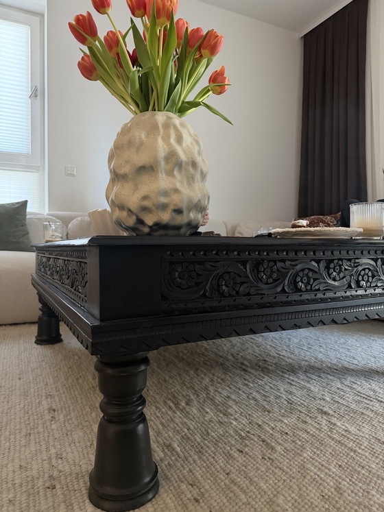 Image 1 of Tavolino da caffè artigianale in legno massello di sheesham - pezzo unico