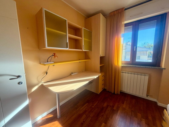 Cameretta a ponte Molteni gialla e panna – Molteni&C, Armadi, Legno, Alluminio (photo 3 of 11)