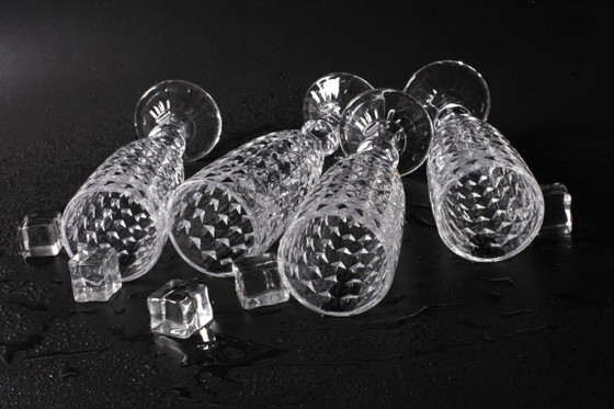 Set of 4 Vintage Pressed Glass Champagne Flutes, Clear Italian Stemware / 2000s – Glass & Decanter (photo 9 of 13)