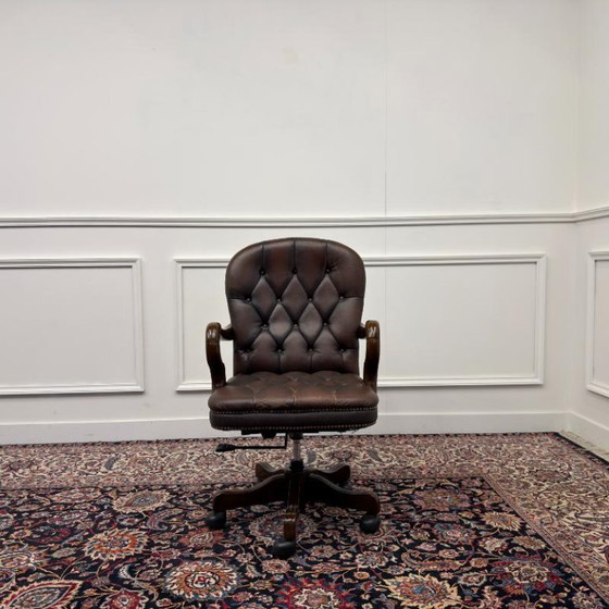 Brown English Chesterfield Office Chair #2 – Leather, Wood (photo 2 of 8)