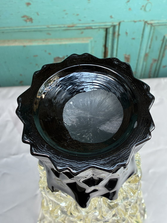 Image 1 of Lattice Web Art Glass Vase with Lime Design Murano Style