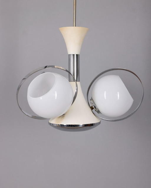 Vintage Italiaanse kroonluchter in Space Age-stijl met glazen lampen, jaren 70 – Glass (photo 2 of 8)