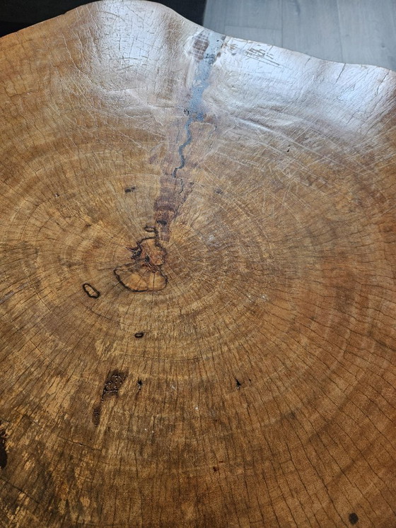 Image 1 of Unique tree trunk coffee table (Nigeria)