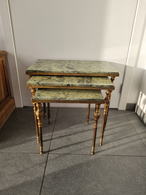 Vintage nesting bijzettafels