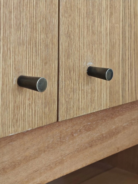 Antiker hoher Fernsehschrank, Kommodenschrank von Drevotex Zamberk. – Vitrine, Wood, Mid Century Modern (photo 8 of 22)
